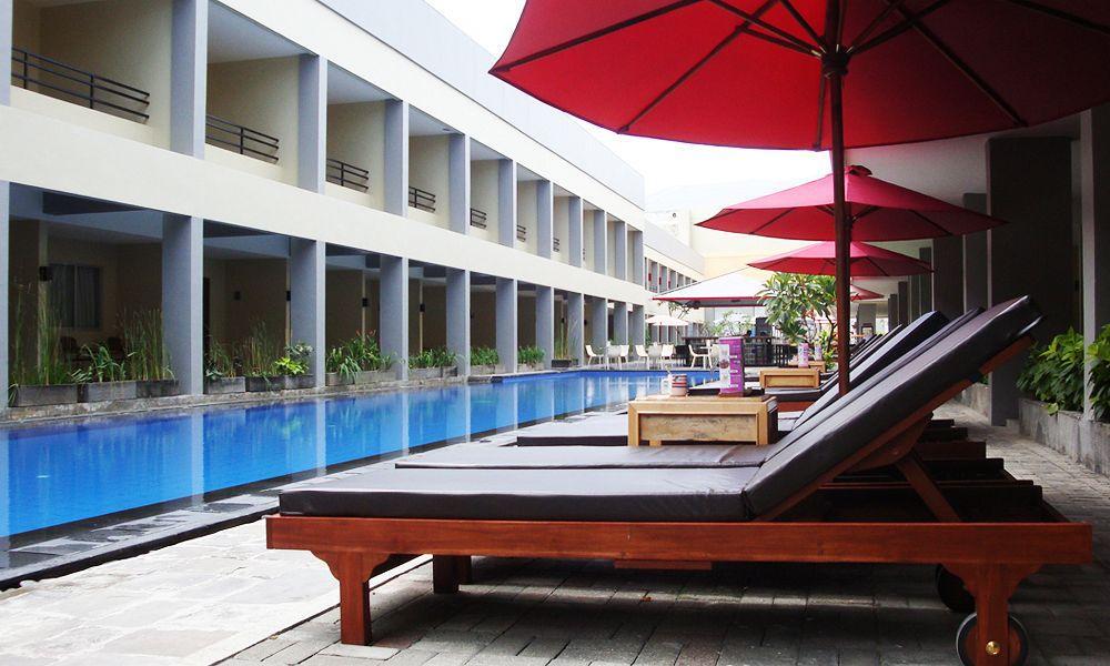 Kuta Station Hotel And Spa Μπαλί Εξωτερικό φωτογραφία