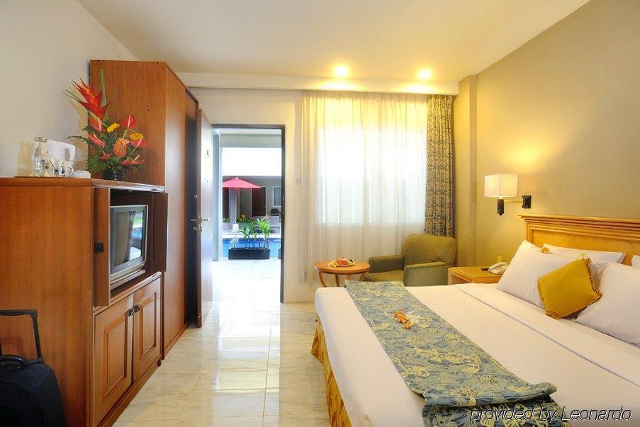 Kuta Station Hotel And Spa Μπαλί Εξωτερικό φωτογραφία