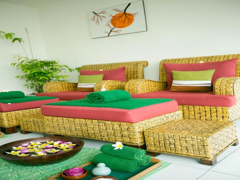 Kuta Station Hotel And Spa Μπαλί Εξωτερικό φωτογραφία