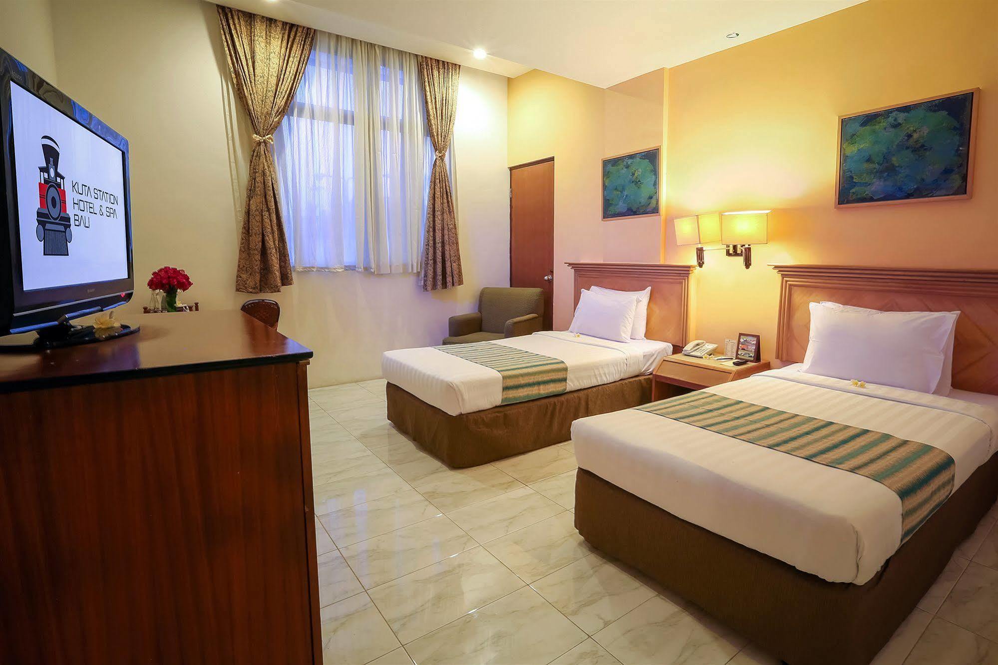 Kuta Station Hotel And Spa Μπαλί Εξωτερικό φωτογραφία