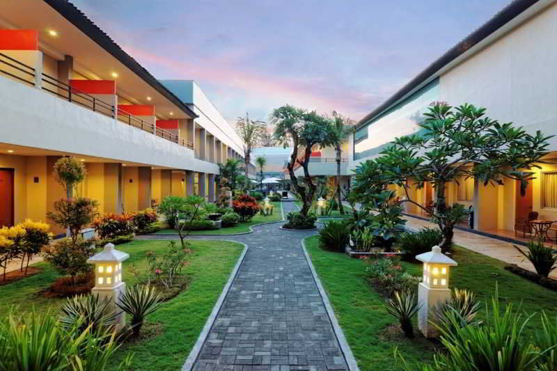 Kuta Station Hotel And Spa Μπαλί Εξωτερικό φωτογραφία